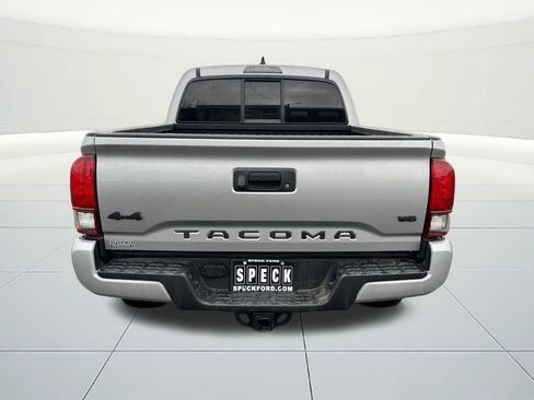 Used 2022 Toyota Tacoma SR5 image 22