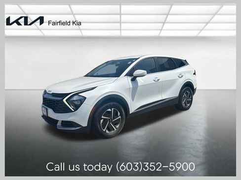 Used 2023 Kia Sportage LX AWD/4WD image 1