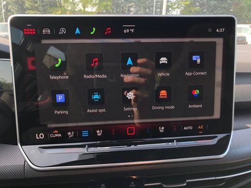 New 2025 Volkswagen GTI SE image 22