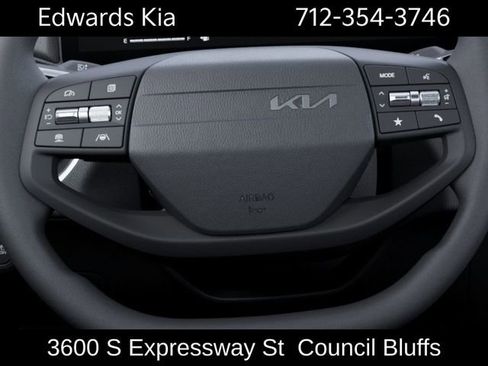 New 2026 Kia K4 FWD image 24