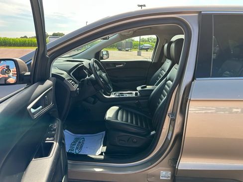 Used 2021 Ford Edge SEL w/ Convenience Package AWD/4WD image 10
