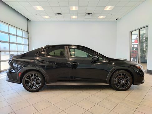 Used 2022 Subaru WRX Limited AWD/4WD image 2