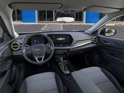 New 2026 Chevrolet Trax LT w/ LT Convenience Package image 15