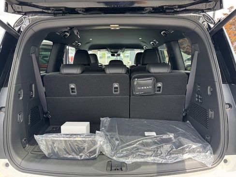 New 2025 Nissan Armada PRO-4X image 9