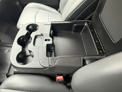 Used 2023 RAM 3500 Tradesman w/ Chrome Appearance Group image 28