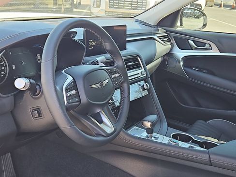 Certified 2026 Genesis G70 2.5T Prestige RWD image 10