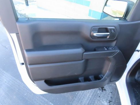 New 2026 Chevrolet Silverado 1500 W/T w/ WT Value Package AWD/4WD image 19
