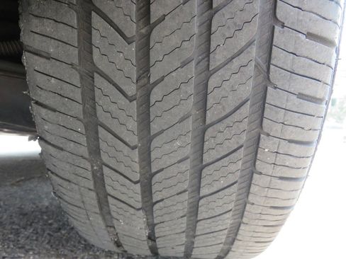 Used 2013 Mercedes-Benz C 300 4MATIC Sedan image 36
