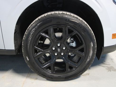 New 2026 Ford Maverick XLT AWD/4WD image 26