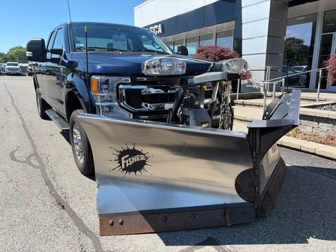 Used 2022 Ford F350 XLT w/ Snow Plow Prep Package AWD/4WD image 1