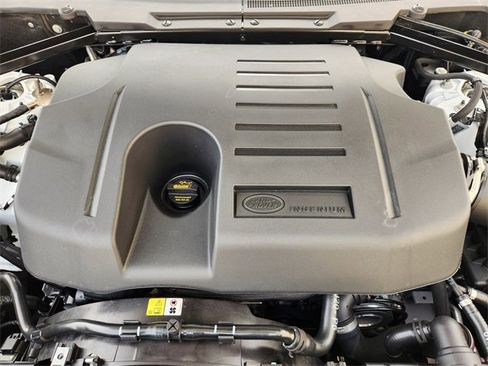 New 2026 Land Rover Defender 110 X-Dynamic SE image 21