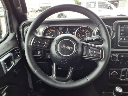 Used 2023 Jeep Wrangler Sport S image 14