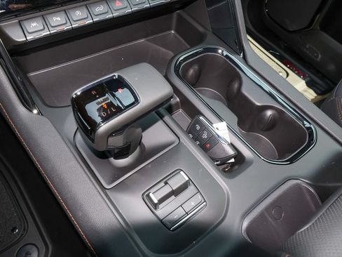 New 2026 GMC Sierra 1500 AT4 w/ AT4 Premium Package AWD/4WD image 22