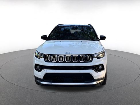 Used 2025 Jeep Compass Limited image 2