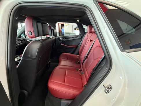 Used 2024 Porsche Macan Turbo AWD/4WD image 25