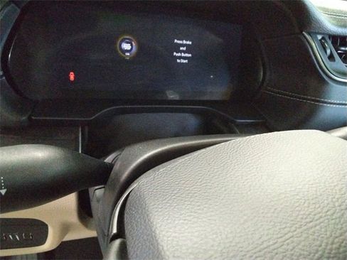 Used 2024 Jeep Grand Cherokee L Limited w/ Luxury Tech Group II image 26