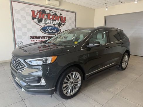 Used 2024 Ford Edge Titanium w/ Titanium Elite Package image 2