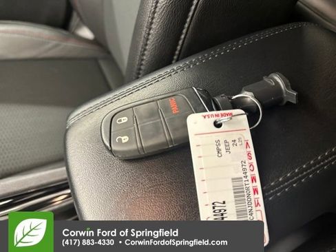 Used 2024 Jeep Compass Trailhawk image 27