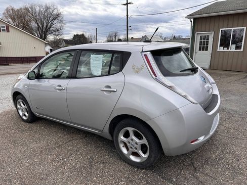 Used 2012 Nissan Leaf SL FWD image 7