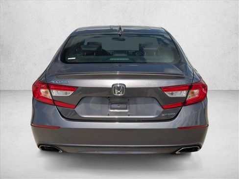 Used 2019 Honda Accord Sport image 6
