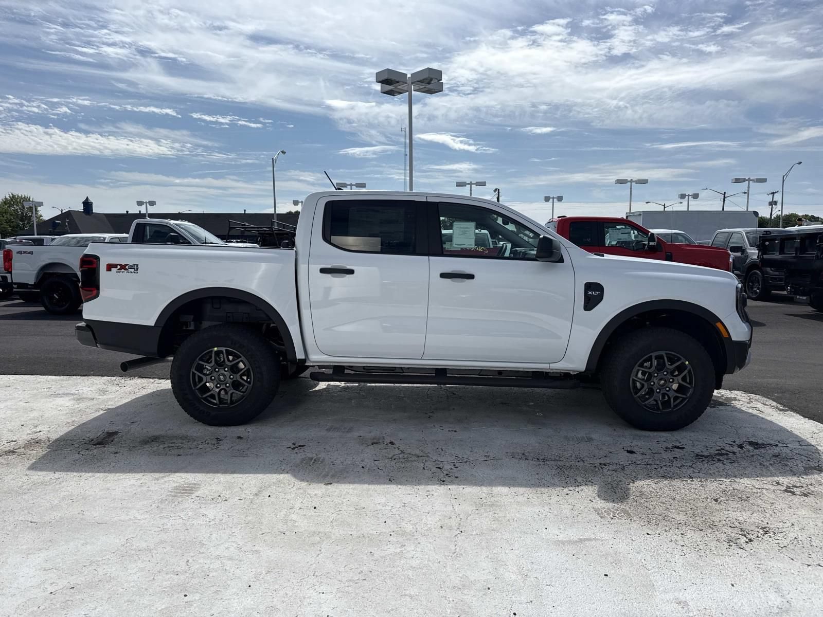 New 2026 Ford Ranger XLT w/ FX4 Off-Road Package AWD/4WD image 2