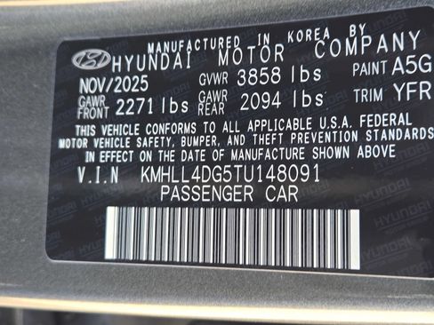 Certified 2026 Hyundai Elantra SE FWD image 21