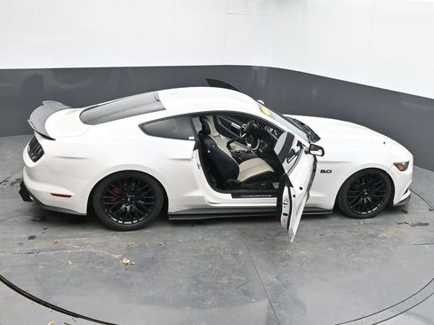 Used 2017 Ford Mustang GT Premium w/ GT Performance Package image 60