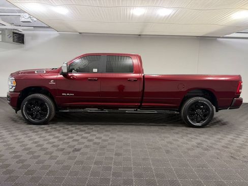 Used 2023 RAM 3500 Laramie AWD/4WD image 2