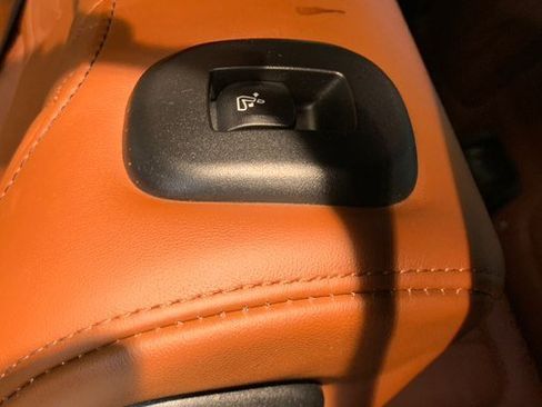 Used 2024 BMW X7 M60i image 80