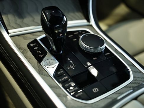 New 2026 BMW 840i Coupe w/ M Sport Professional Package image 37