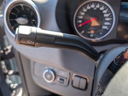 Used 2025 Mercedes-Benz Sprinter 2500 image 25