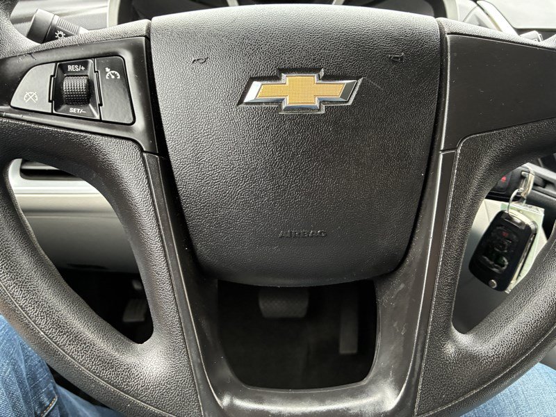 Used 2010 Chevrolet Equinox LT AWD/4WD image 9