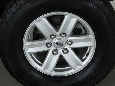 Used 2022 Ford F150 XLT w/ Trailer Tow Package image 44