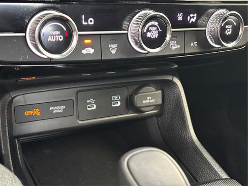 Used 2025 Honda Civic Sport image 34