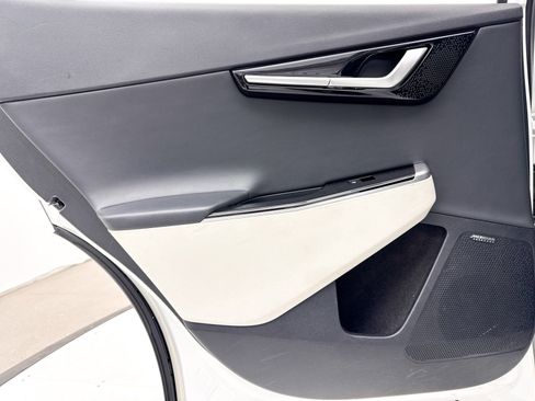 Used 2022 Kia EV6 GT-Line image 32