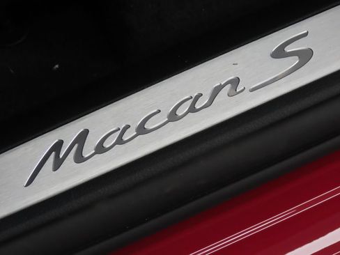 New 2026 Porsche Macan S AWD/4WD image 43