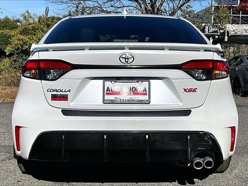 Used 2023 Toyota Corolla XSE image 4