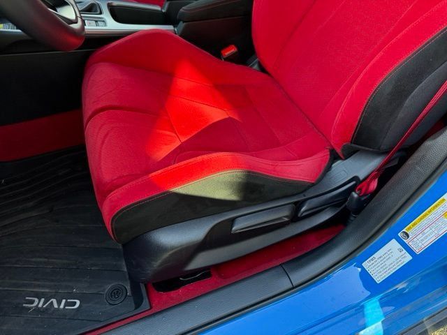 Used 2025 Honda Civic Type R image 10