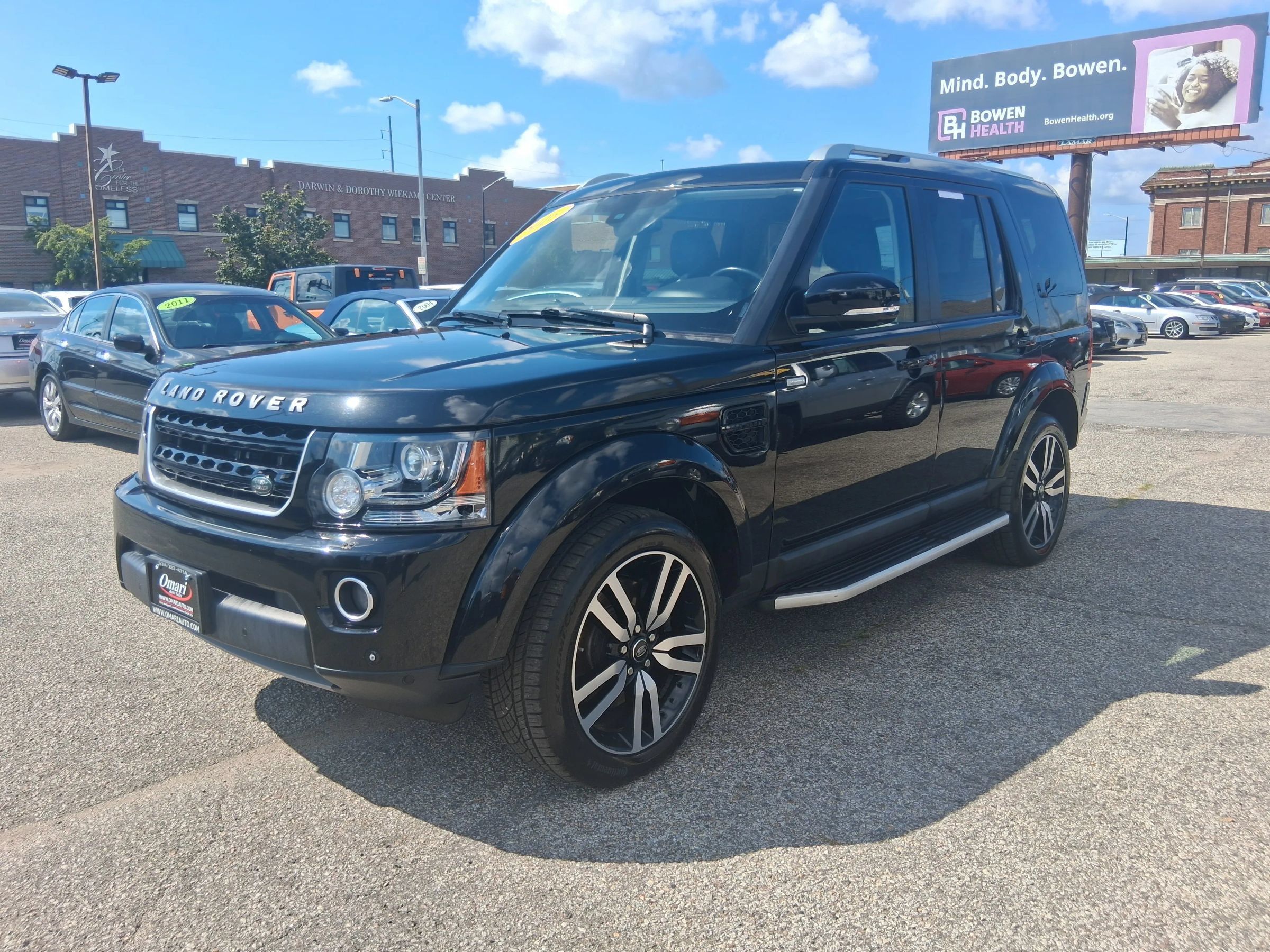 Used 2016 Land Rover LR4 HSE LUX AWD/4WD image 3