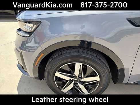 Certified 2023 Kia Sorento S FWD image 22