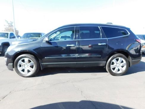 Used 2014 Chevrolet Traverse LTZ image 4