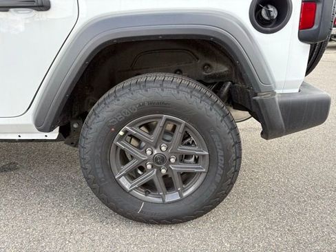New 2025 Jeep Wrangler Sport S image 9