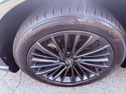 Certified 2024 Lexus RX 350 Premium w/ Accessory Package (Z1) image 15