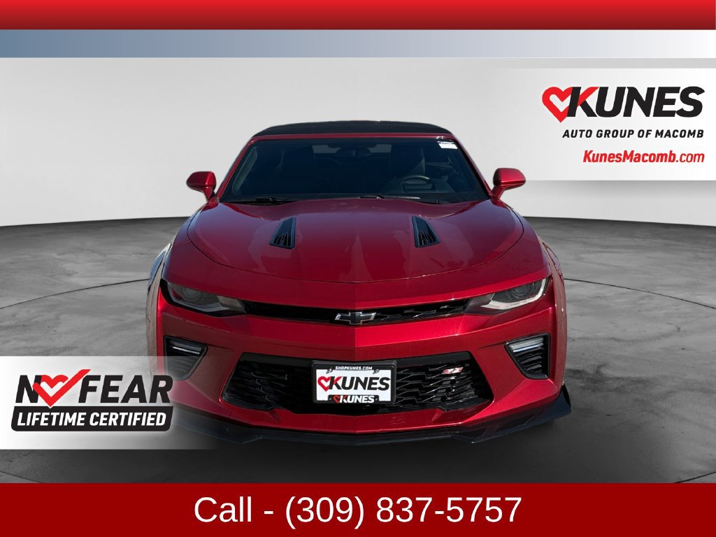 Used 2016 Chevrolet Camaro SS RWD image 2