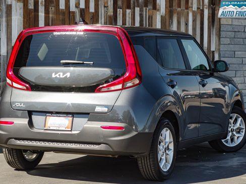 Used 2022 Kia Soul LX w/ Technology Package FWD image 7