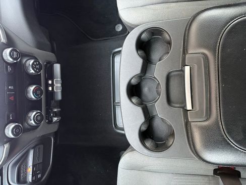 Used 2024 RAM 3500 Big Horn image 31