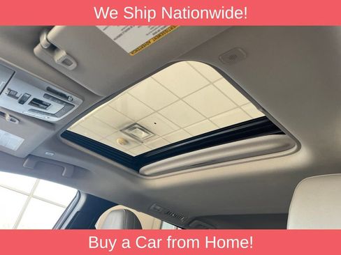 Used 2026 Toyota Sienna XLE FWD image 11