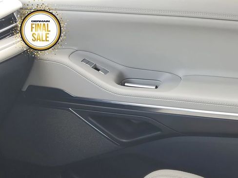 New 2025 Lincoln Navigator Reserve image 24