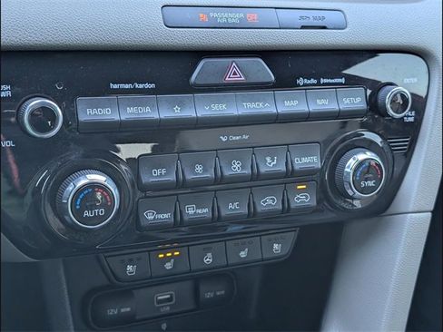 Used 2021 Kia Sportage SX image 16