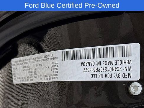 Used 2023 Chrysler Pacifica Limited FWD image 47